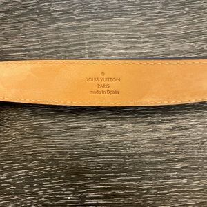 Louis Vuitton 95cm belt!  original everything!
